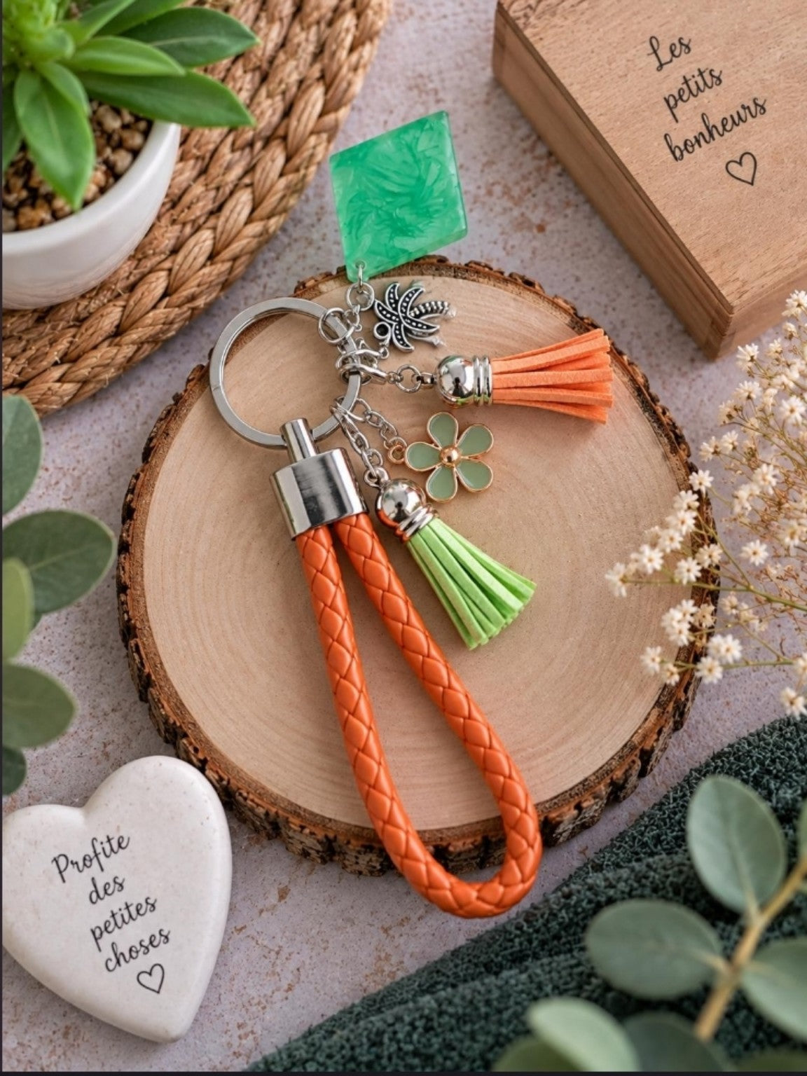 porte-clés orange et vert